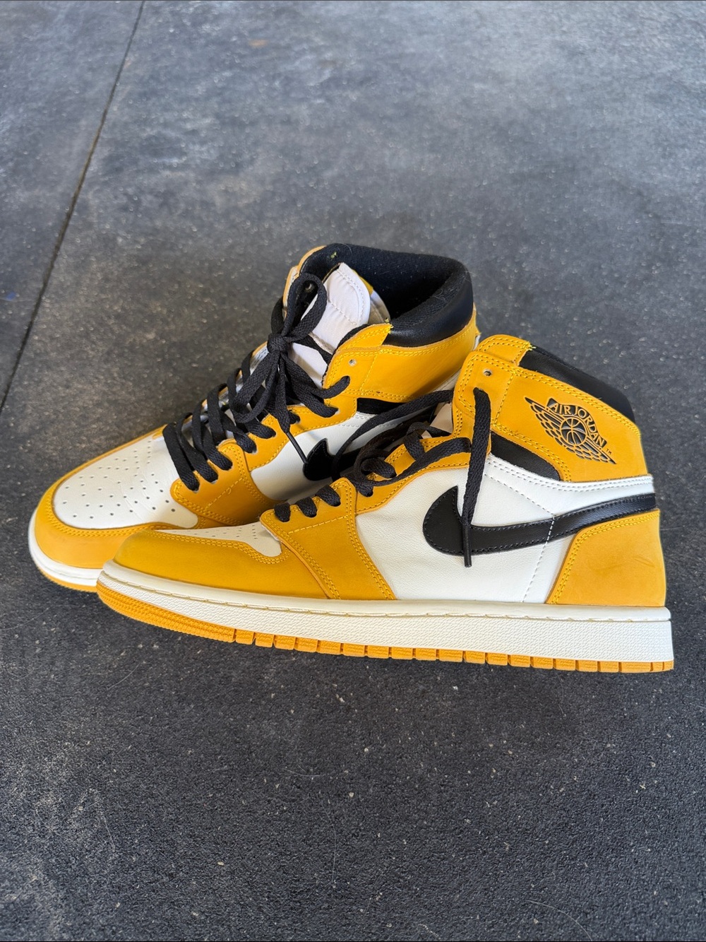 Nike Air Jordan 1 High Yellow Black White Men's Sneakers